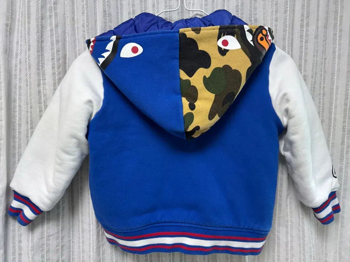 A BATHING APE アベイシングエイプ キッズ ブルー スタジアム ジャケット