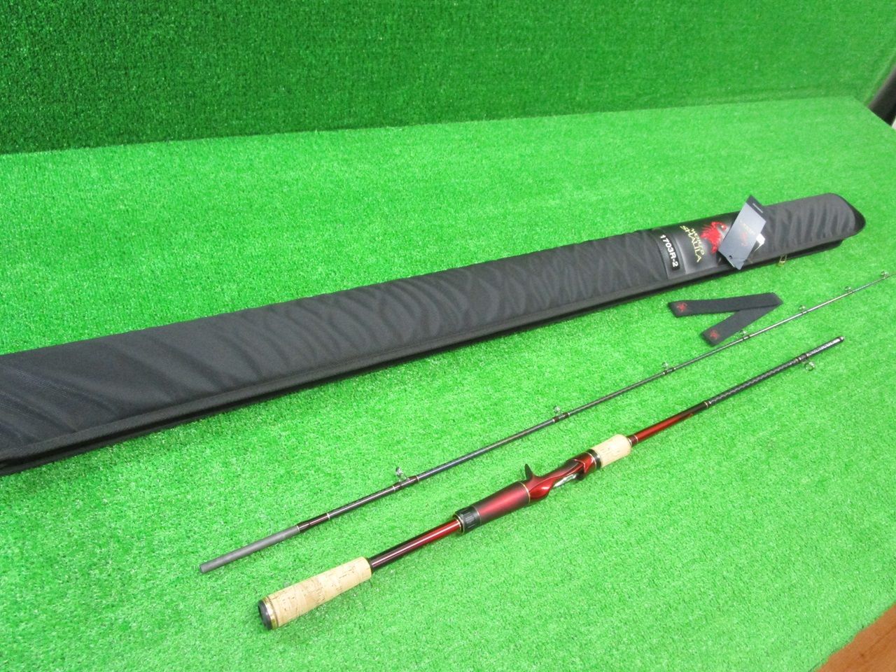 シマノワールドシャウラ 1703 R-2 併売