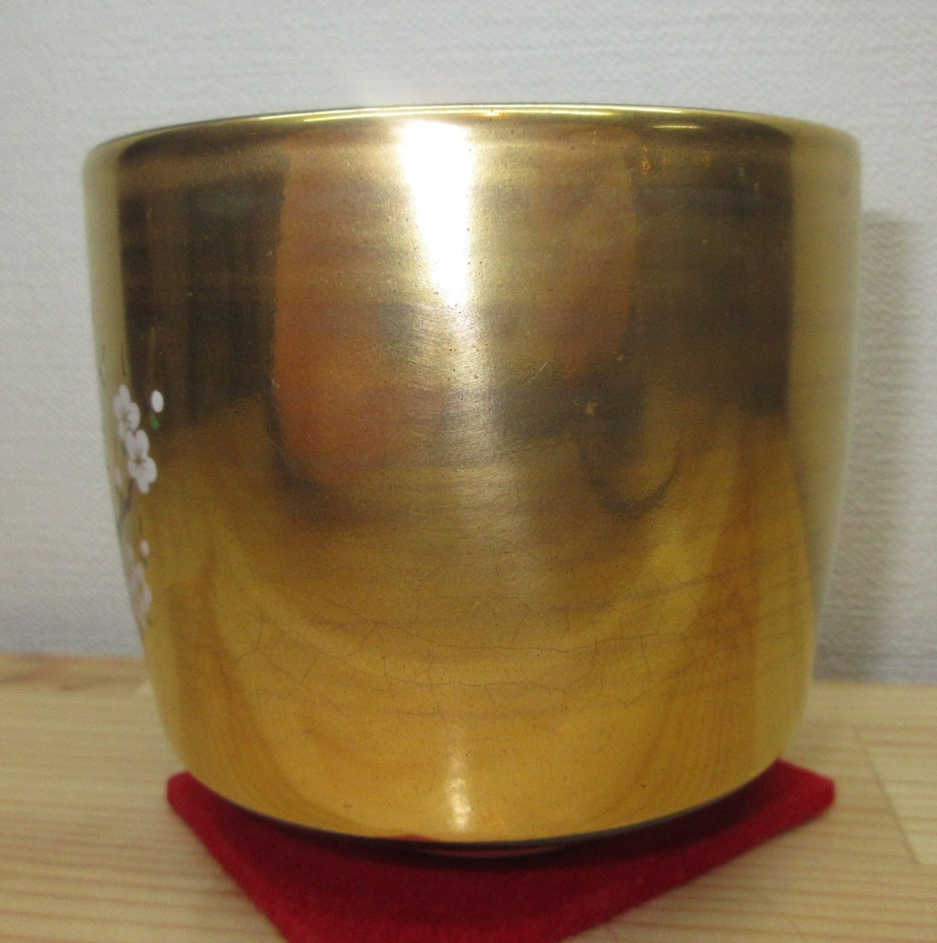 逢絢亭・新品】茶道具 筒茶碗 美濃焼 光琳写 紅白梅の絵 宮地英香 紙箱