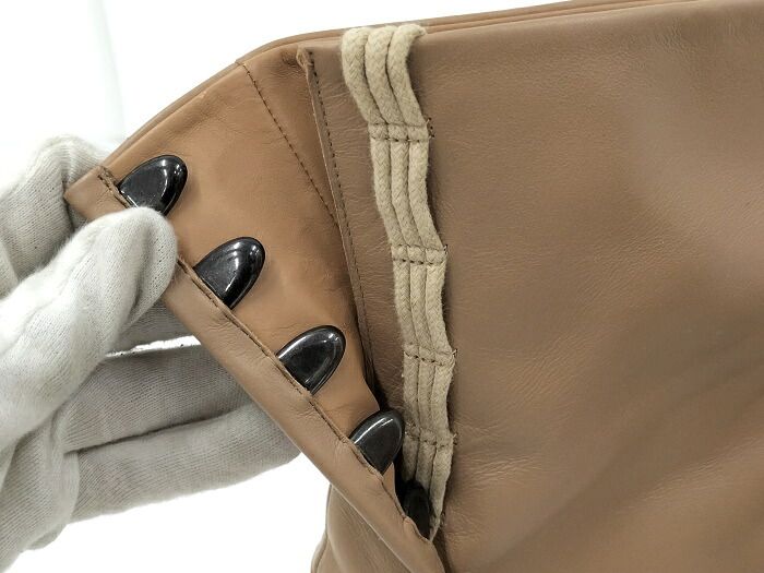 レザー ベージュ