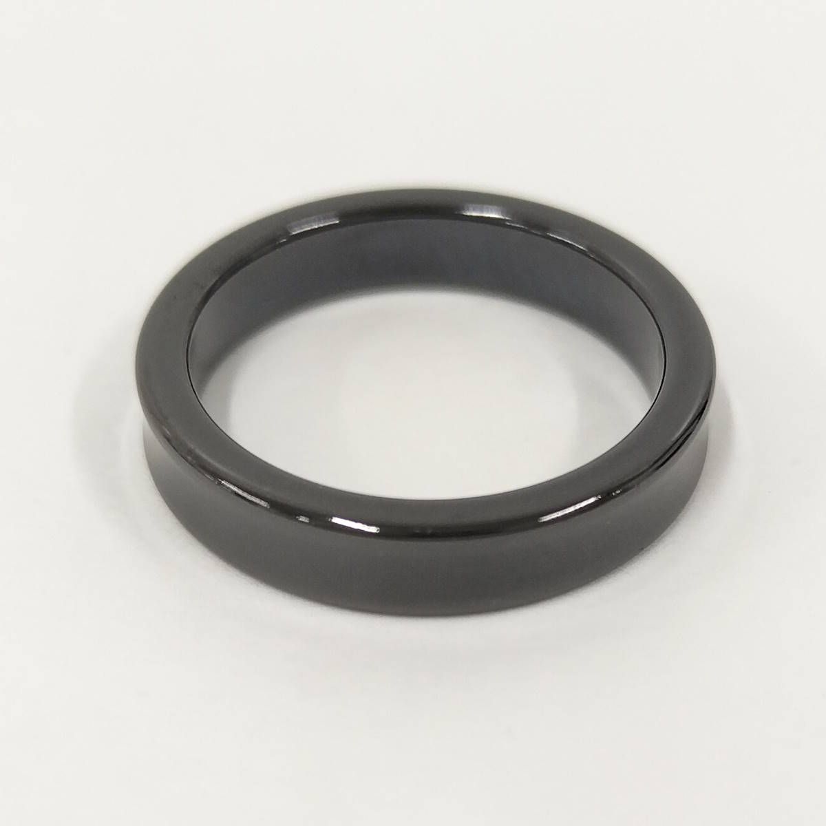 TIFFANY&Co. ナローリング 指輪 チタン ブラック サイズ14号 - メルカリ