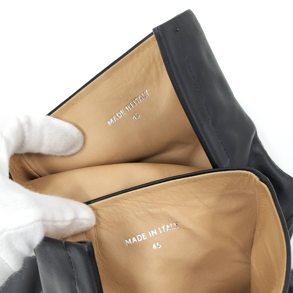 レザー ブラック