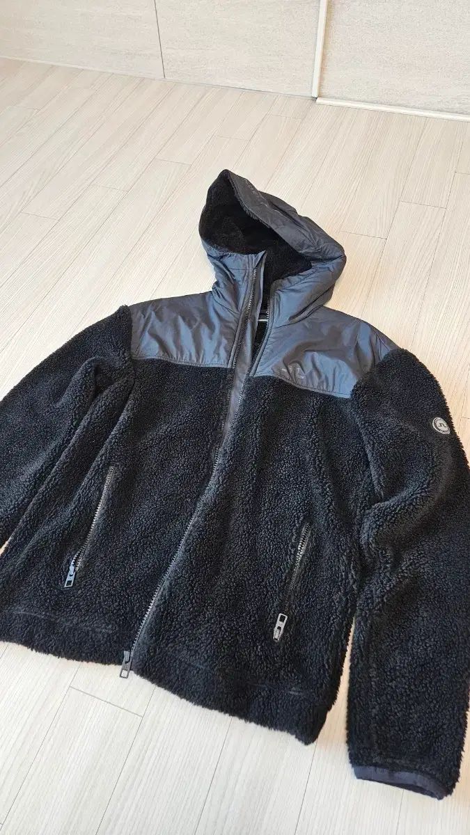 J LINDEBERG リンドバーグ ブークレ アウター