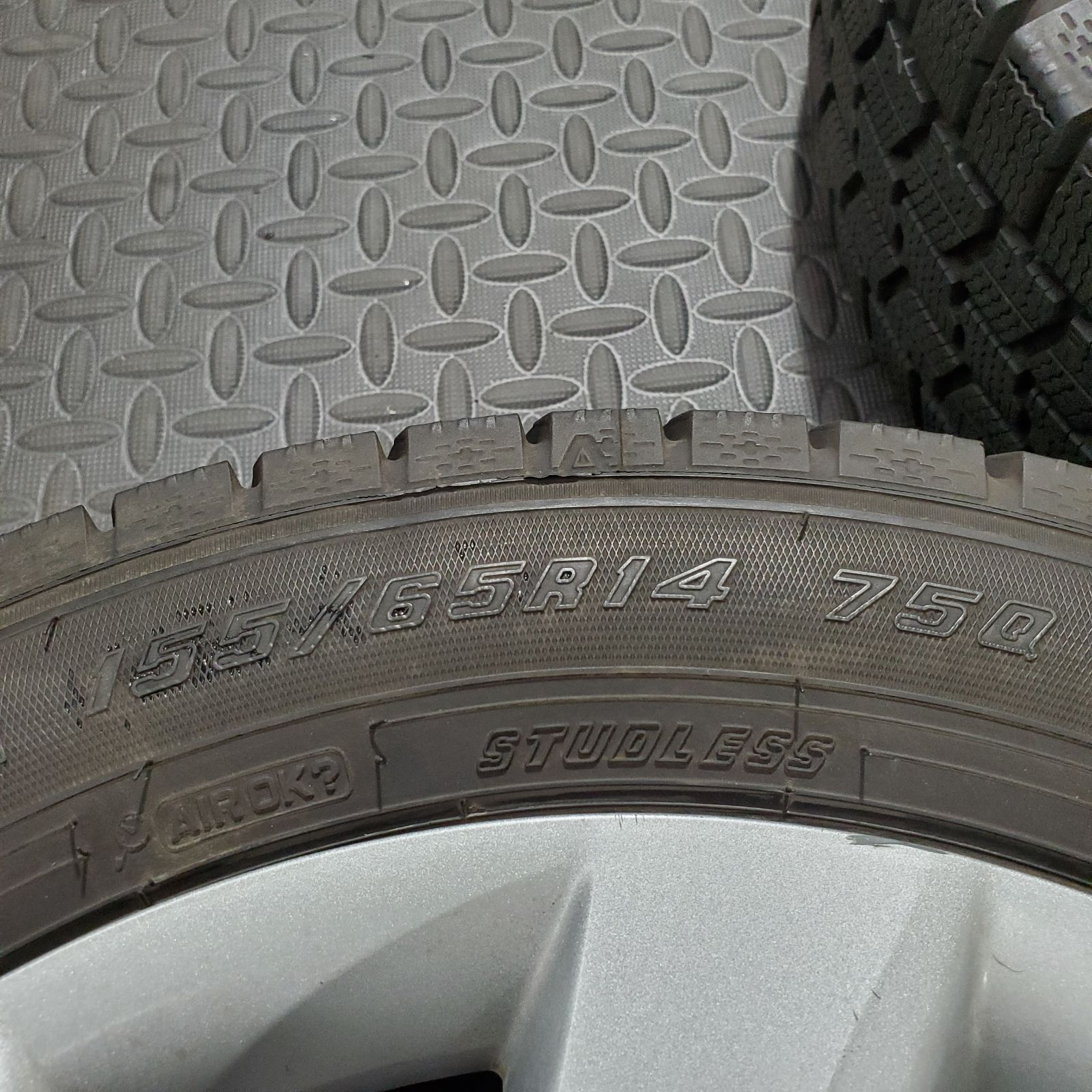 グッドイヤー アイスナビ7