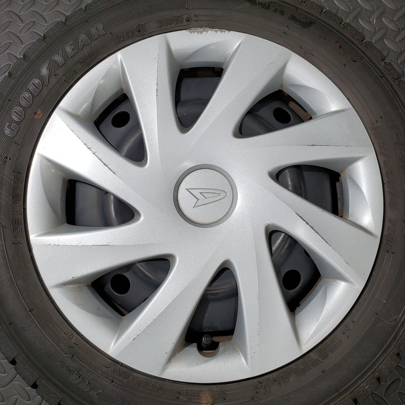 タント ムーブ ステラ コンテ ココア ルクラ スタッドレス 155/65R14 21年製 155/65R14 グッドイヤー アイスナビ7 ダイハツ ミラ ムーヴ