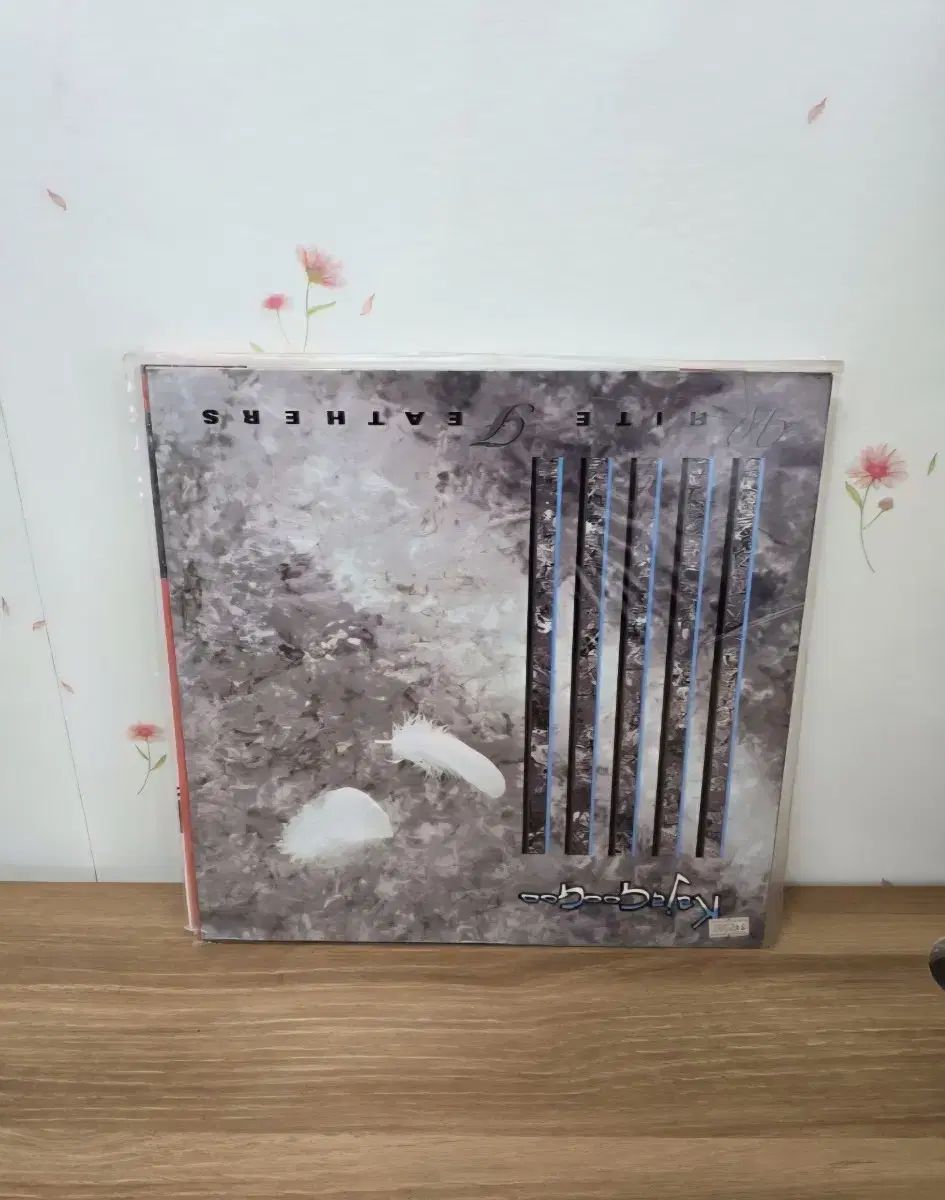 LP Kajagoogoo ー White Feathers