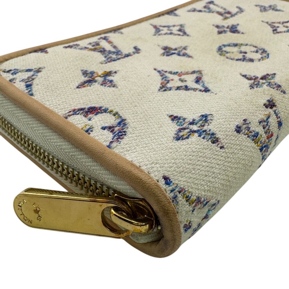 長財布 ホワイト