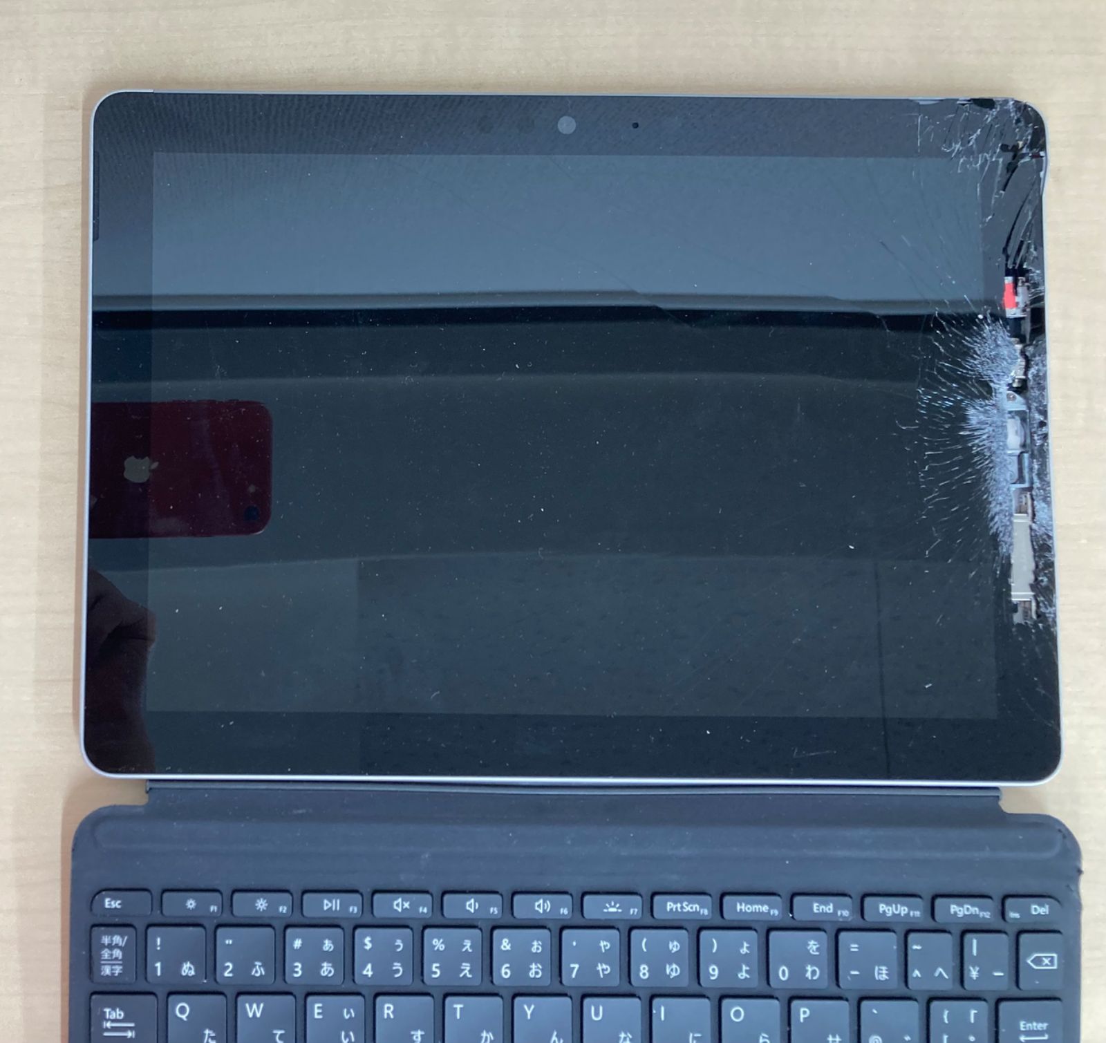 ジャンク品 Surface GO 第1世代 画面破損・内部露出 起動未確認 64GB