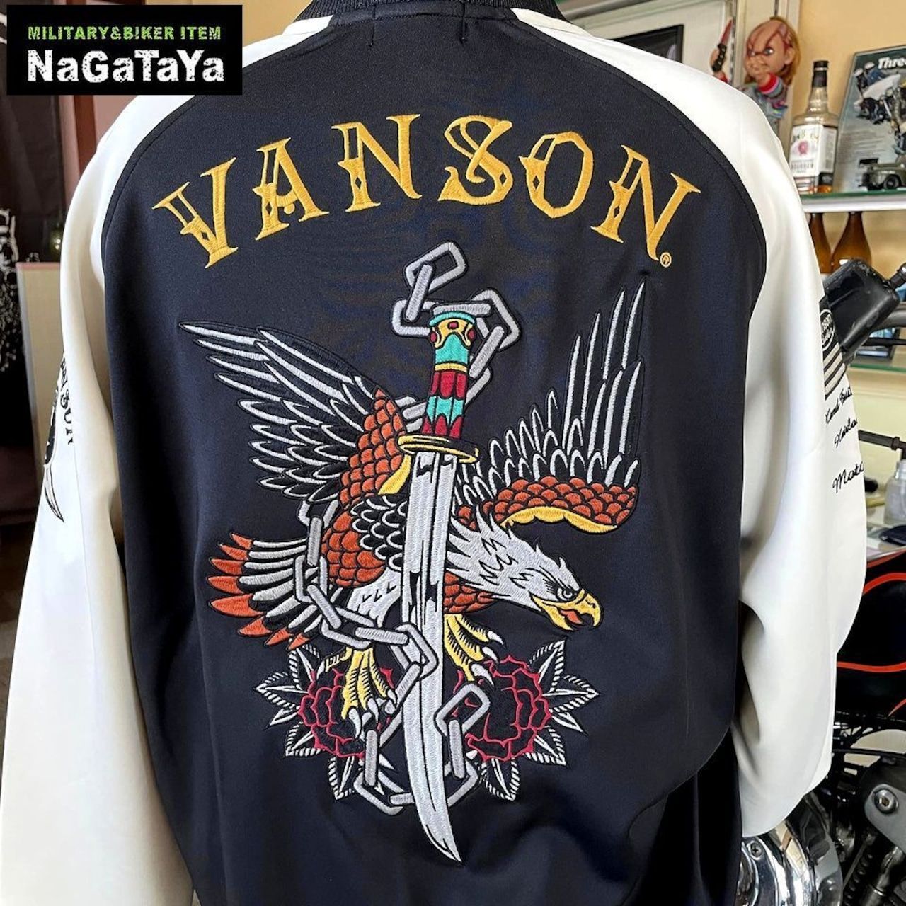 90s- vans ヴァンズ マウンテンパーカー/ナイロンジャケット M レッド | Pay ID 激レア VANS 人気カラーワンポイント刺繍　トラックジャケット　ジャージ