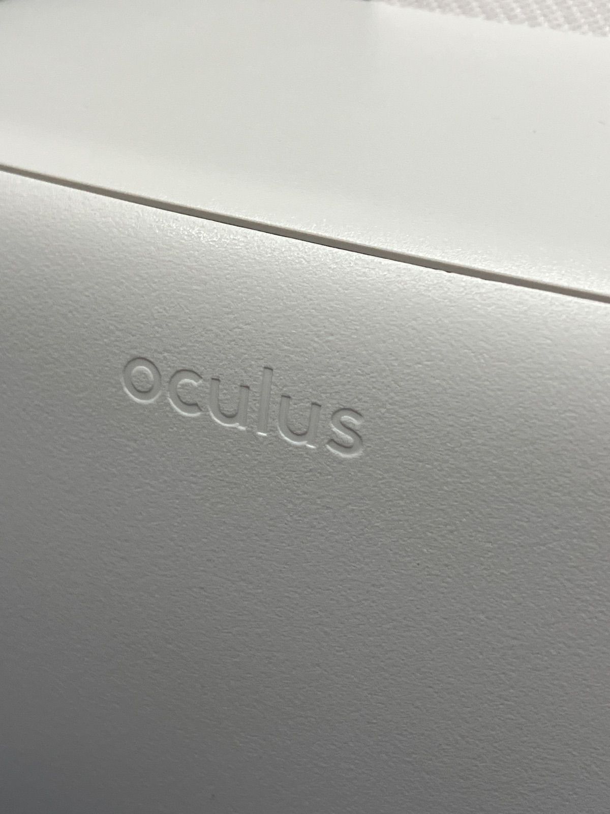 品 Meta Quest 2 本体 128 GB oculus オキュラス メタクエスト2