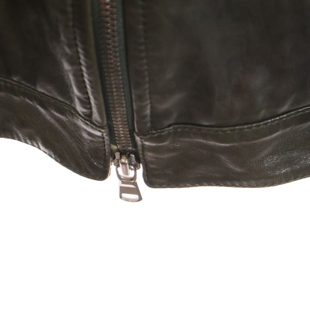 BRUNELLO CUCINELLI (ブルネロクチネリ) レザー スタンドカラー ジップ