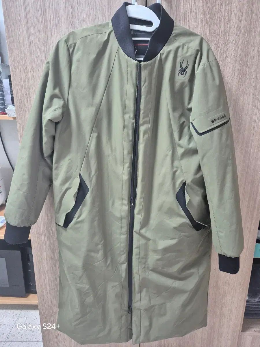 スパイダー ロング ブルゾン ジャケット カーキ色
