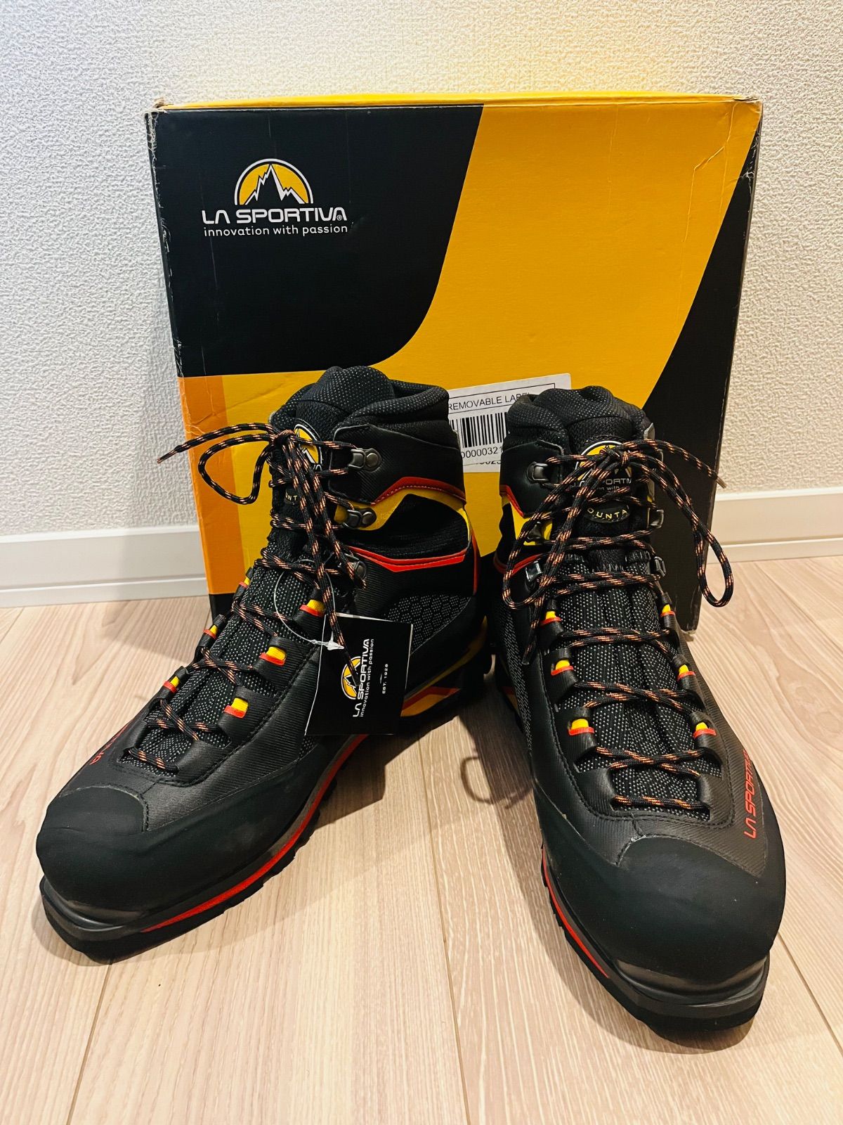 き交渉大 EU 44 27.9 cm スポルティバ トランゴ タワー エクストリーム GTX アプローチ 登山靴