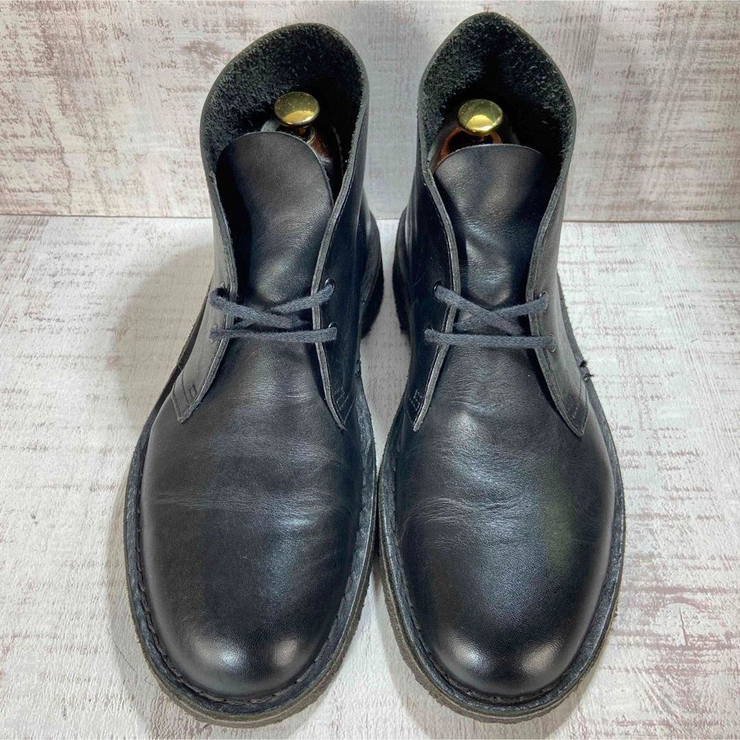 Clarks クラークスオリジナルズ デザートブーツ チャッカブーツ