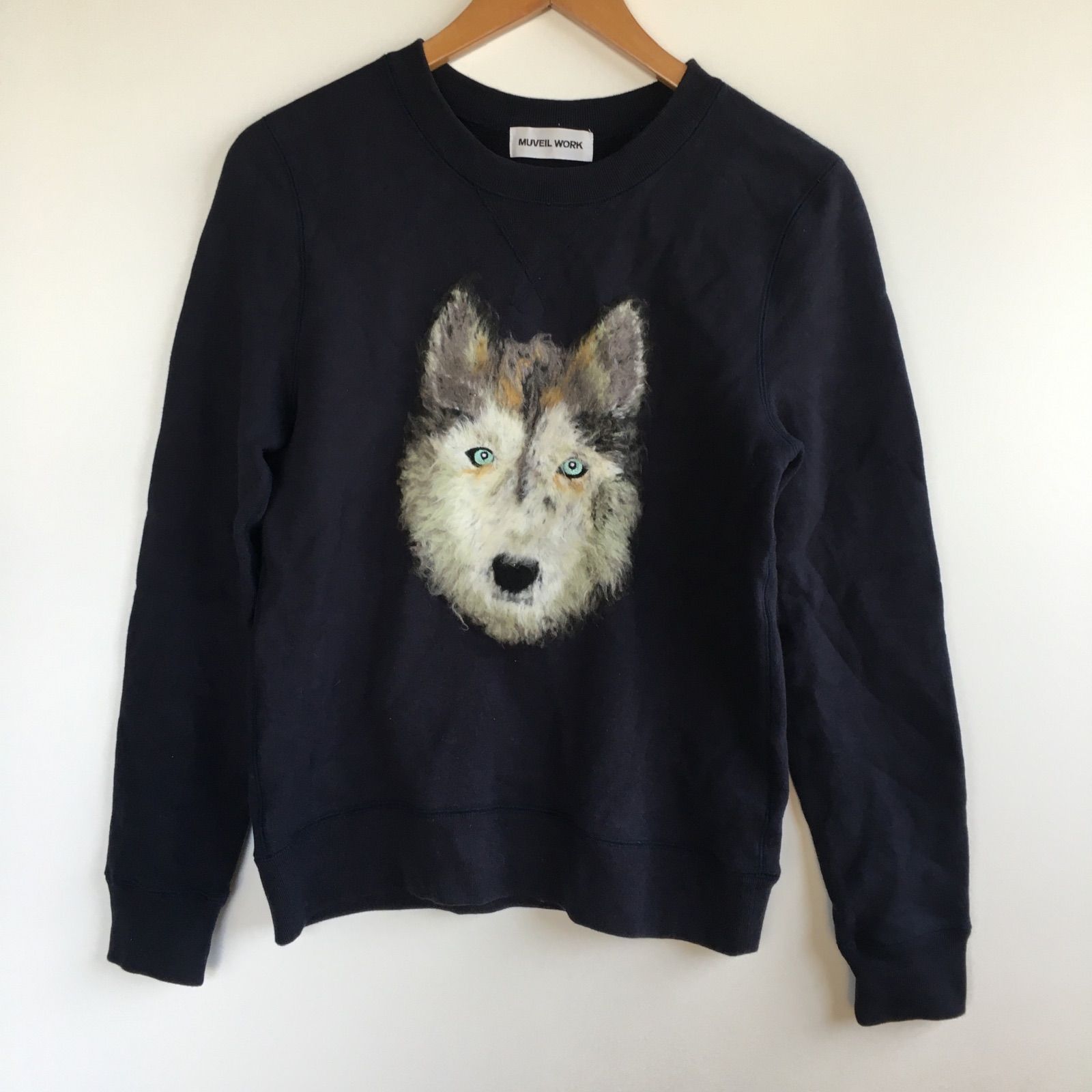 美品、MUVEIL WORK 、ミュベールワーク、ハスキー、いぬ、トレーナー ミュベールワーク ハスキー犬 トレーナー レディース 38 ネイビー