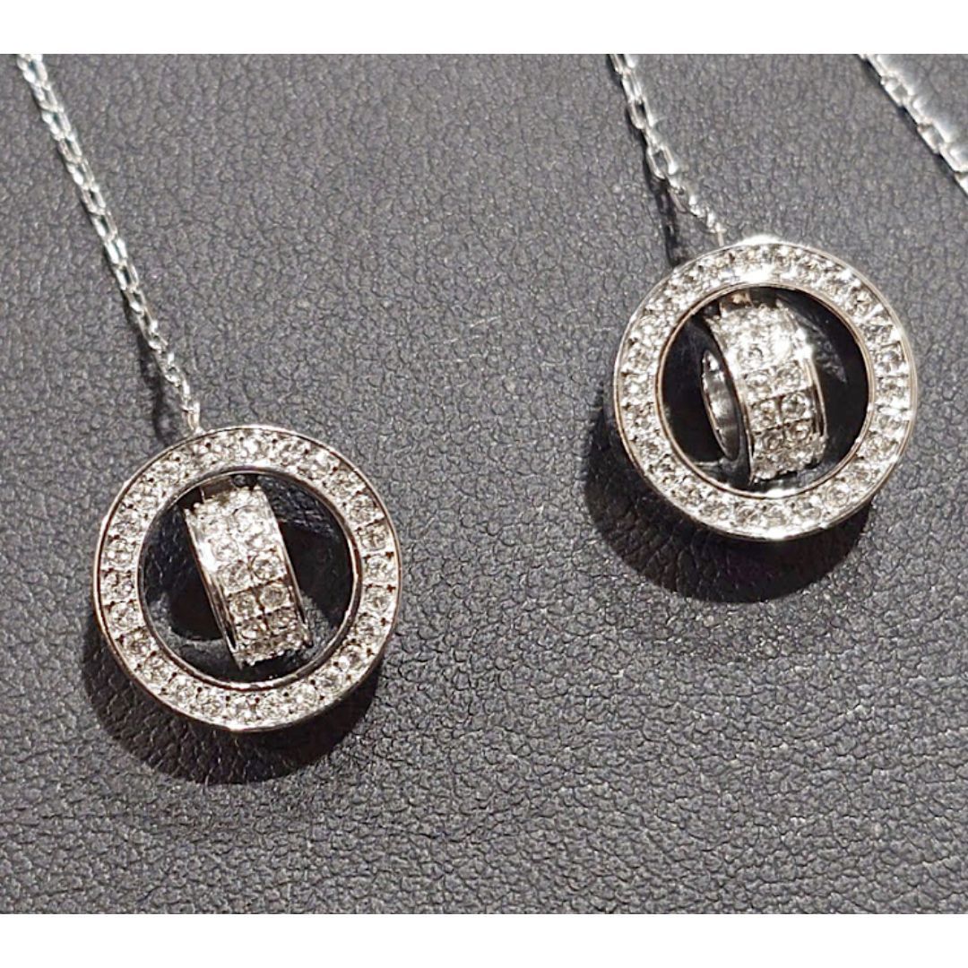 SWAROVSKI スワロフスキー ドロップ ピアス ホロウ Hollow クリア クリスタル シルバー チェーン