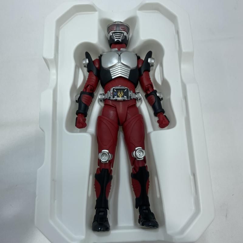 メルカリ最安値★新品 S.H.Figuarts (真骨彫製法) 仮面ライダー龍騎 中古】開封)BANDAI S.H.Figuarts(真骨彫製法) 仮面ライダー龍騎