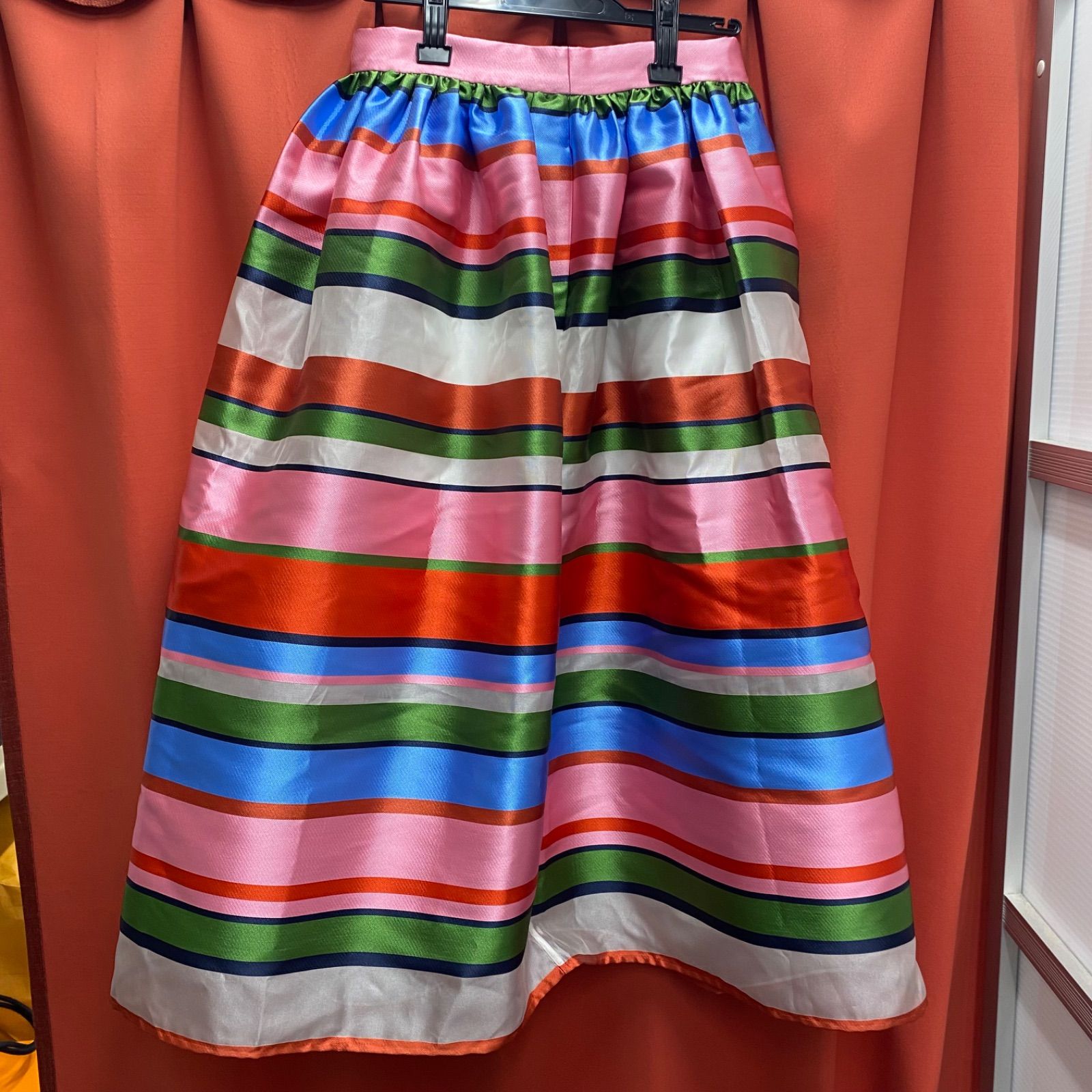 極上品 Kate Spade ケイトスペード スカート 販売 サンデー ストライプ