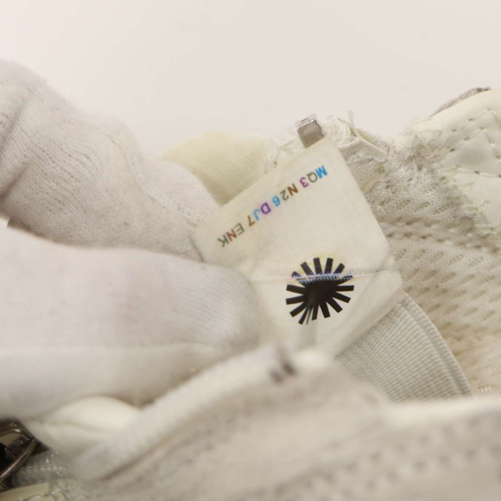 シューズ スニーカー