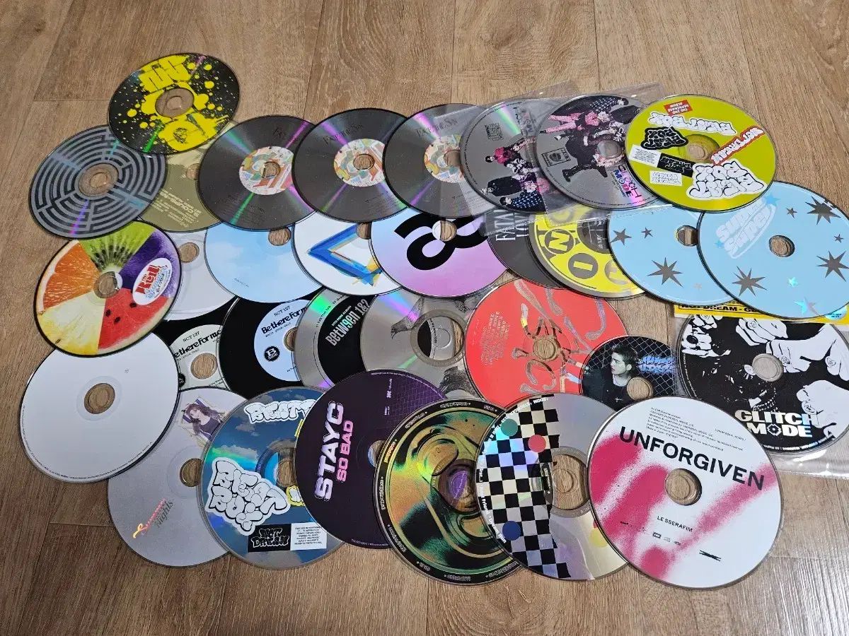 KPOP アイドル アルバム CD まとめ売り 出品 - メルカリ