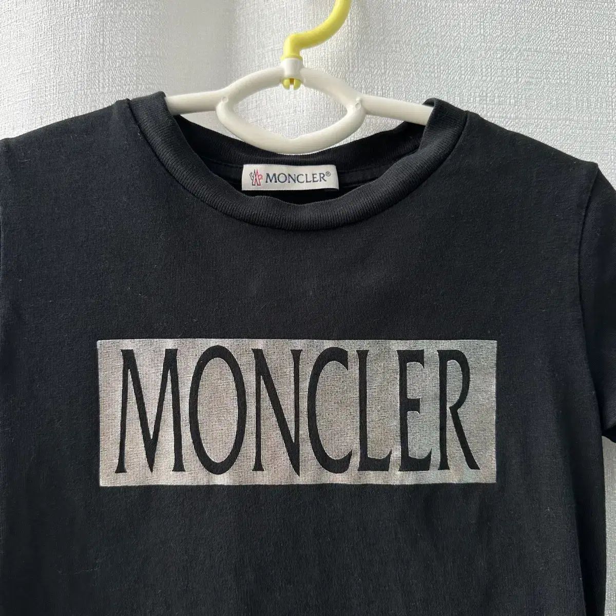 モンクレール MONCLER シルバーダウンジャケット キッズの通販 
