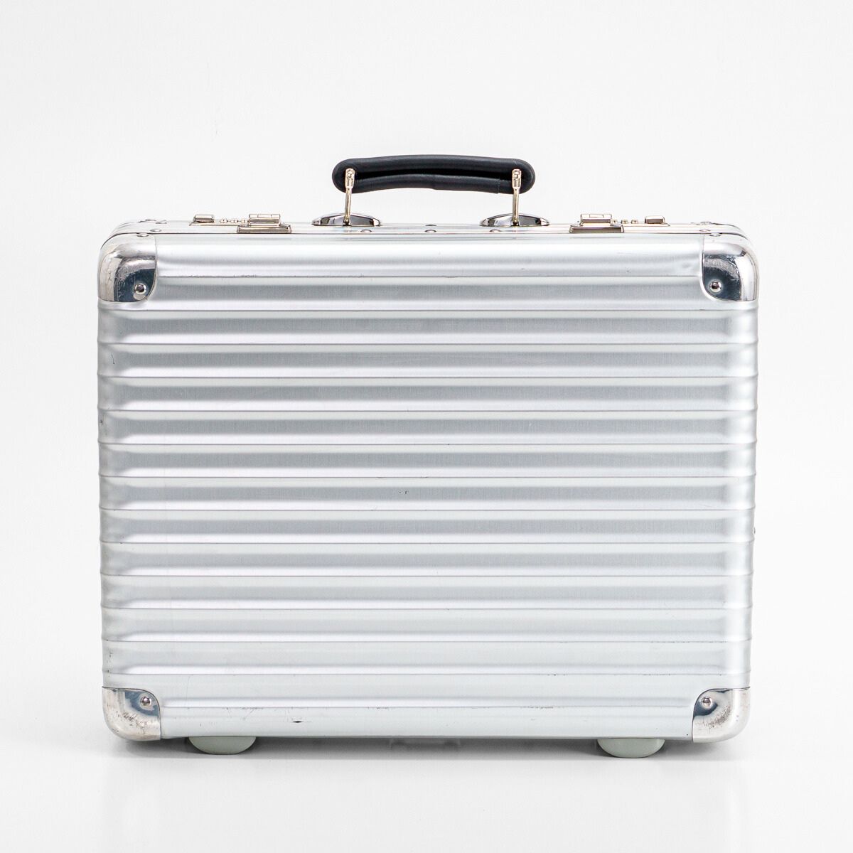 RIMOWA リモワ CLASSIC FLIGHT クラシックフライト 25L Attache