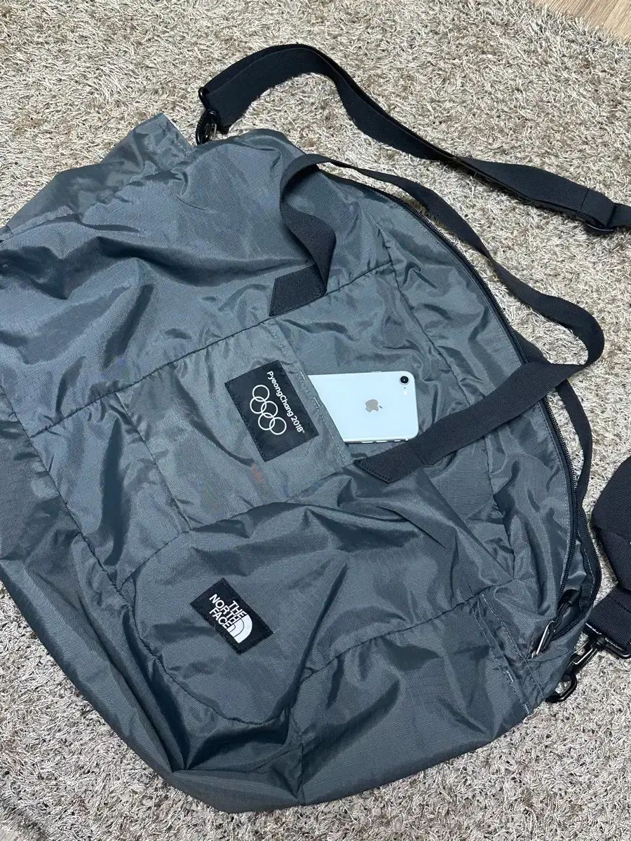 THE NORTH FACE ザノースフェイス 平昌 冬季オリンピック 2018 記念 ダッフルバッグ
