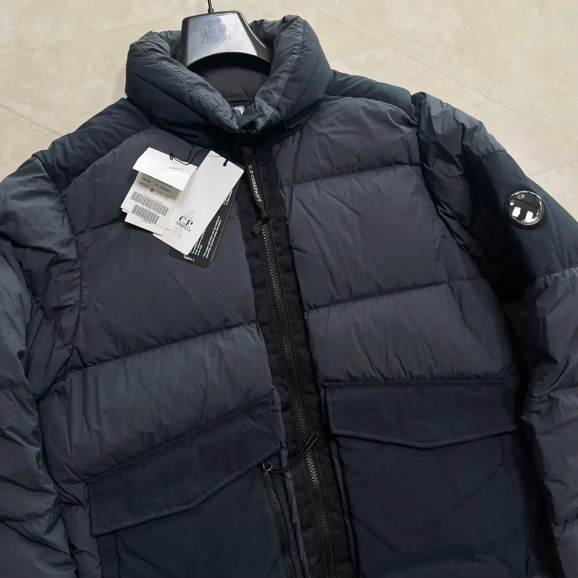 L C.P. COMPANY シーピーカンパニー パデッド ダウン ブルゾン ジャケット ダークグレー