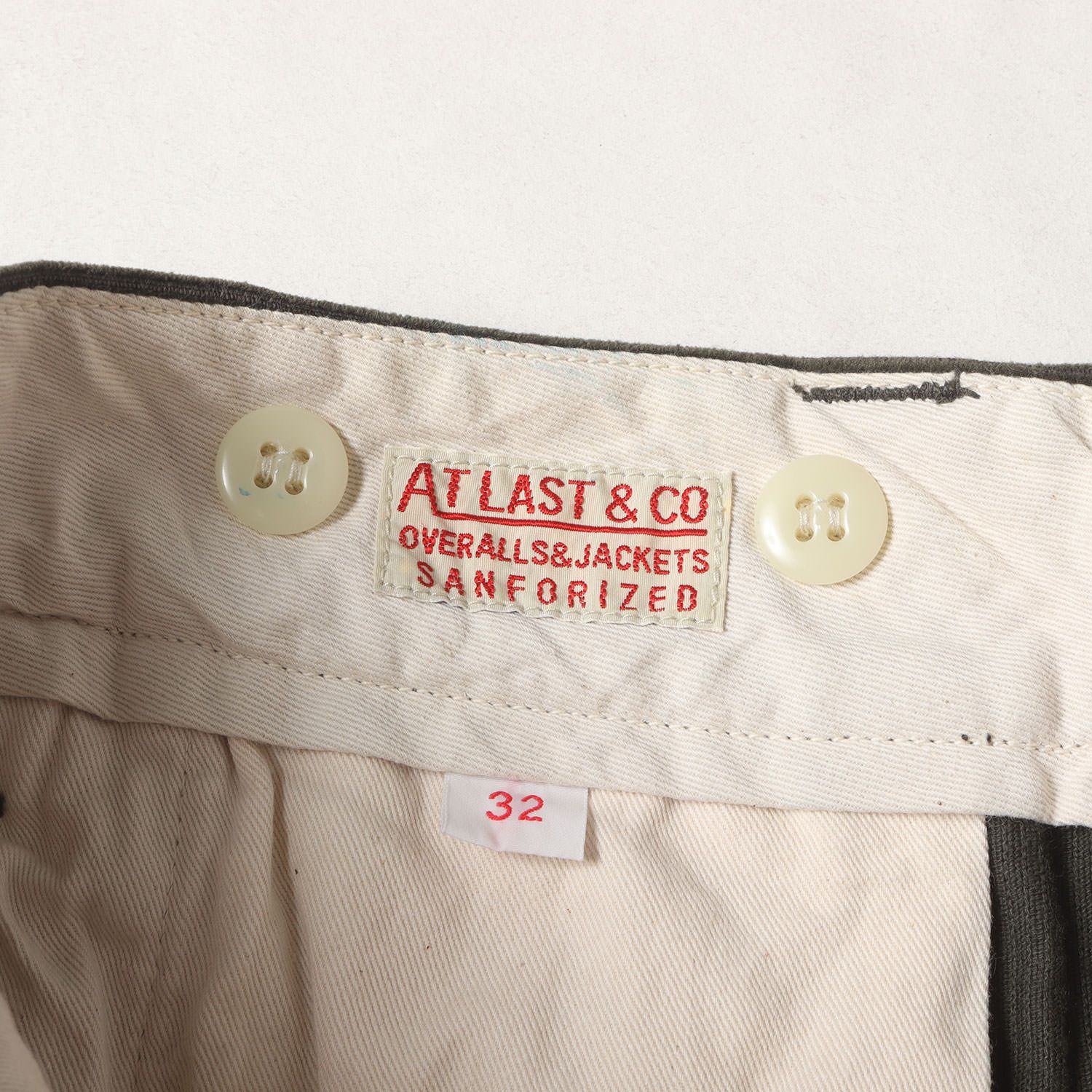 At LAST&CO アットラスト パンツ グリーン サイズ:32 | コーデュロイ