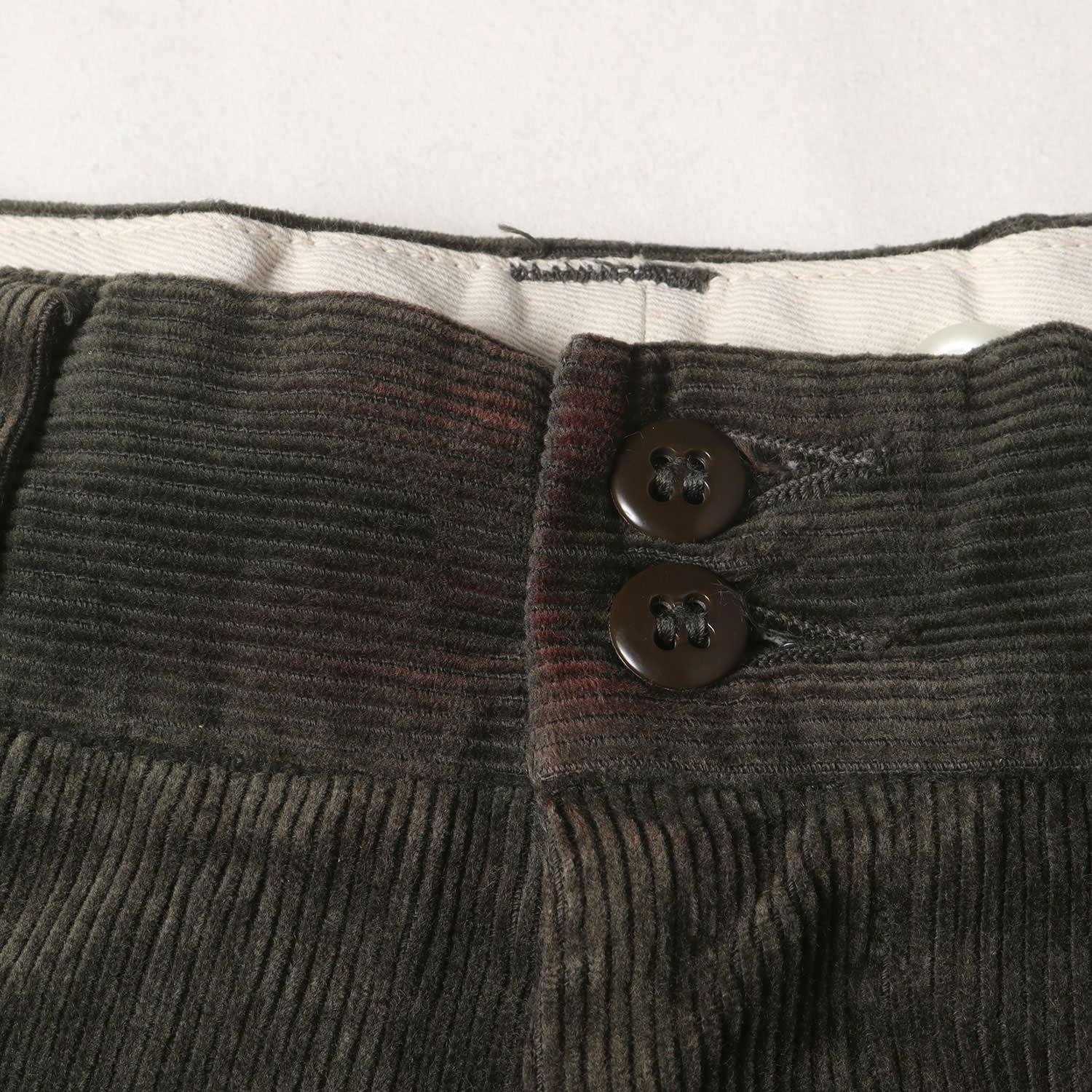 At LAST&CO アットラスト パンツ グリーン サイズ:32 | コーデュロイ