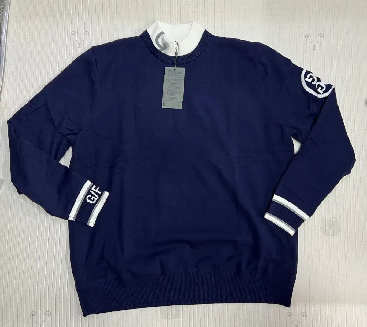 メンズ 防風ニット 現物