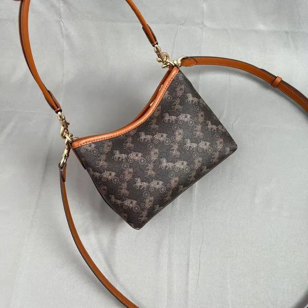 COACH コーチCBH 15 ショルダーバッグ クロス