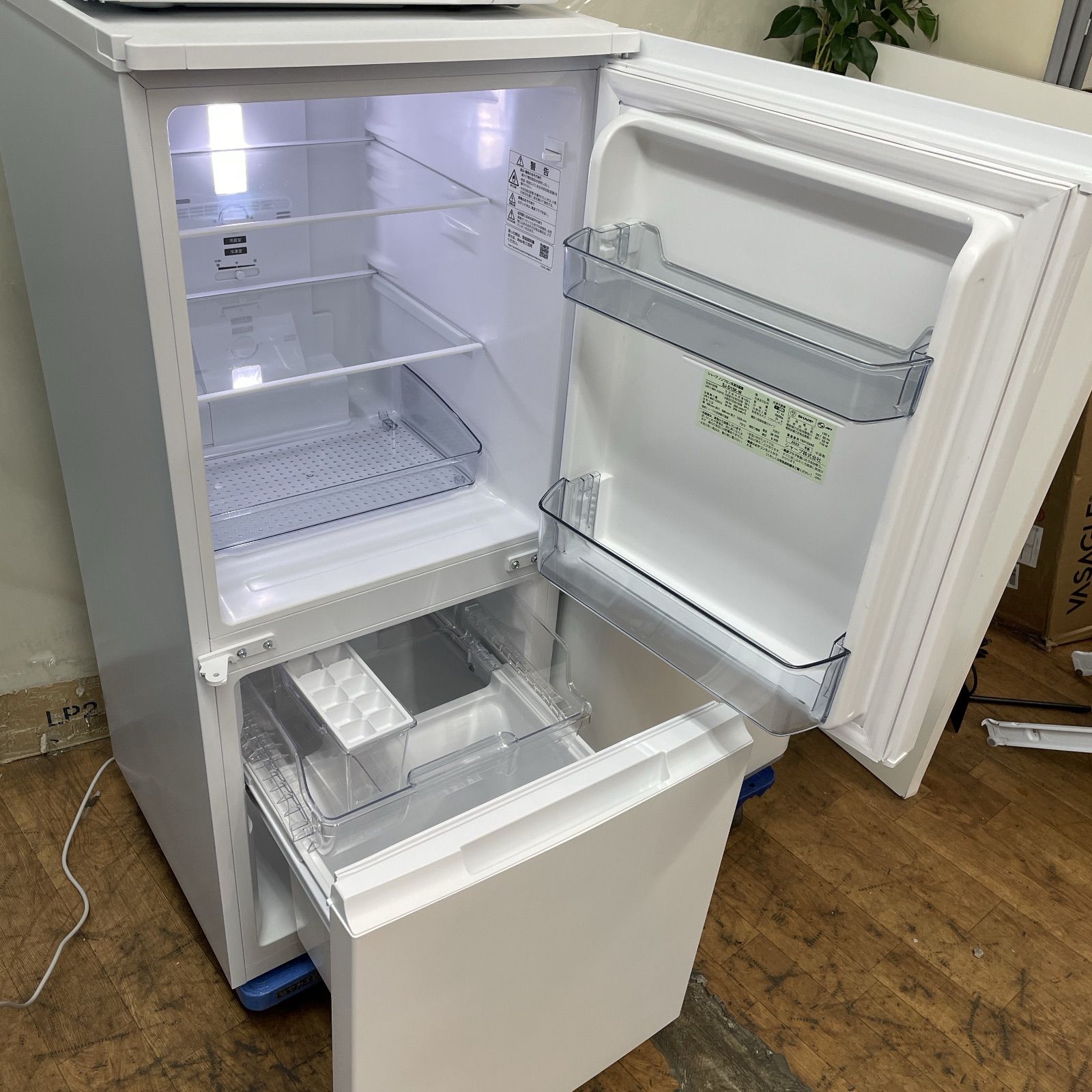 生活家電 R738 ☀️2023年製の高年式♪ 生活家電3点セット SHARP 