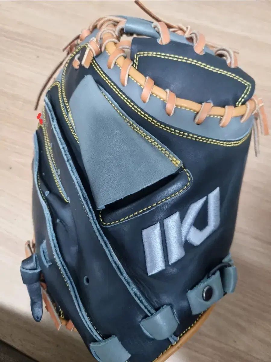 インコジャバ ウー 투 キャッチャー ミット