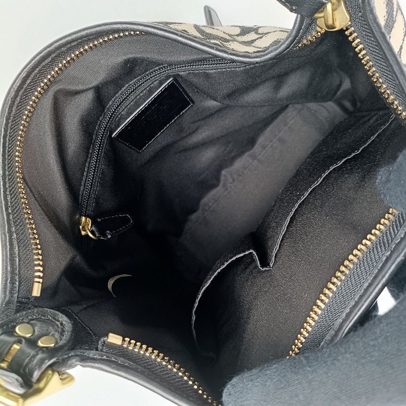 美品 COACH コーチ ショルダーバッグ タッセル 斜めがけ シグネチャー 