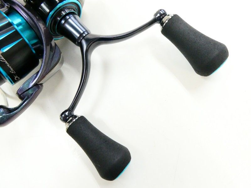  ダイワ ２３エメラルダス RX FC LT2500S-H-DH 03- スピニングリール リール