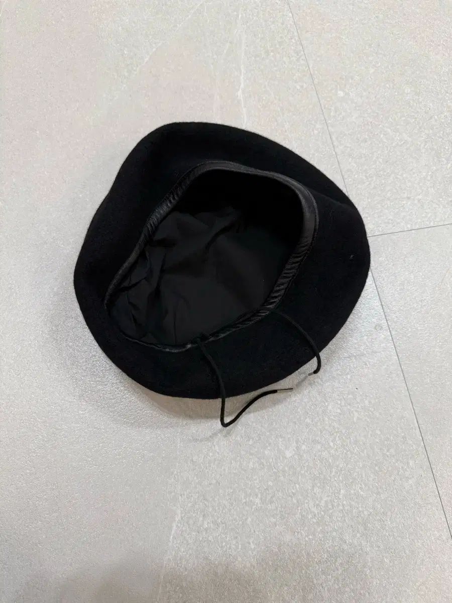 SOLOIST ベレー帽 ウール - メルカリ