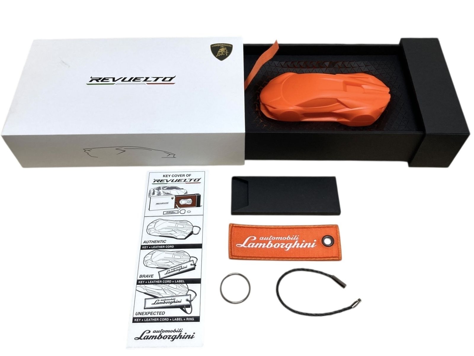 Lamborghini Revuelto キーカバー フルセット キーリング レザーコード ラベル 取説付き ランボルギーニ
