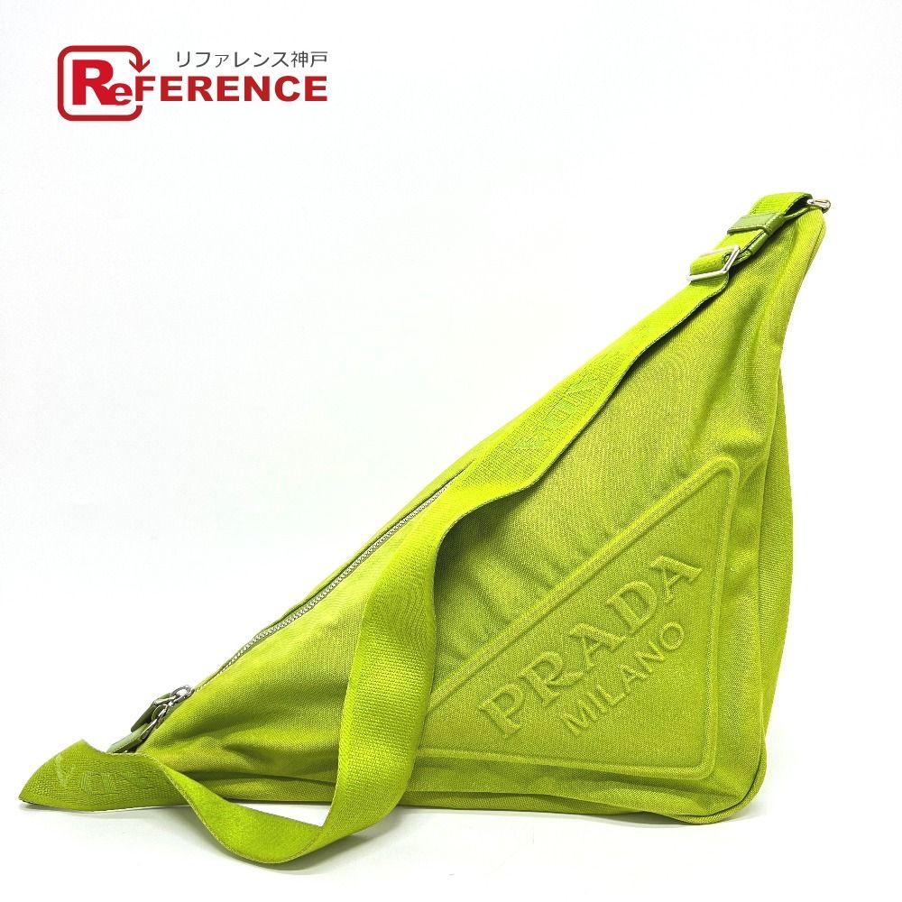 PRADA プラダ ショルダーバッグ エンボスロゴトライアングル 2VY007