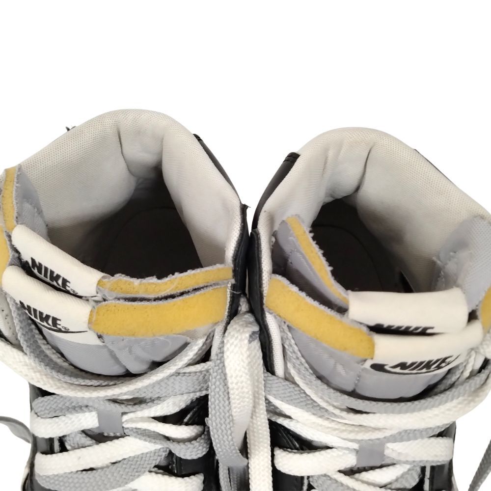 NIKE ナイキ 品番 BV0072-002 × SACAI BLAZER MID ブレザー シューズ
