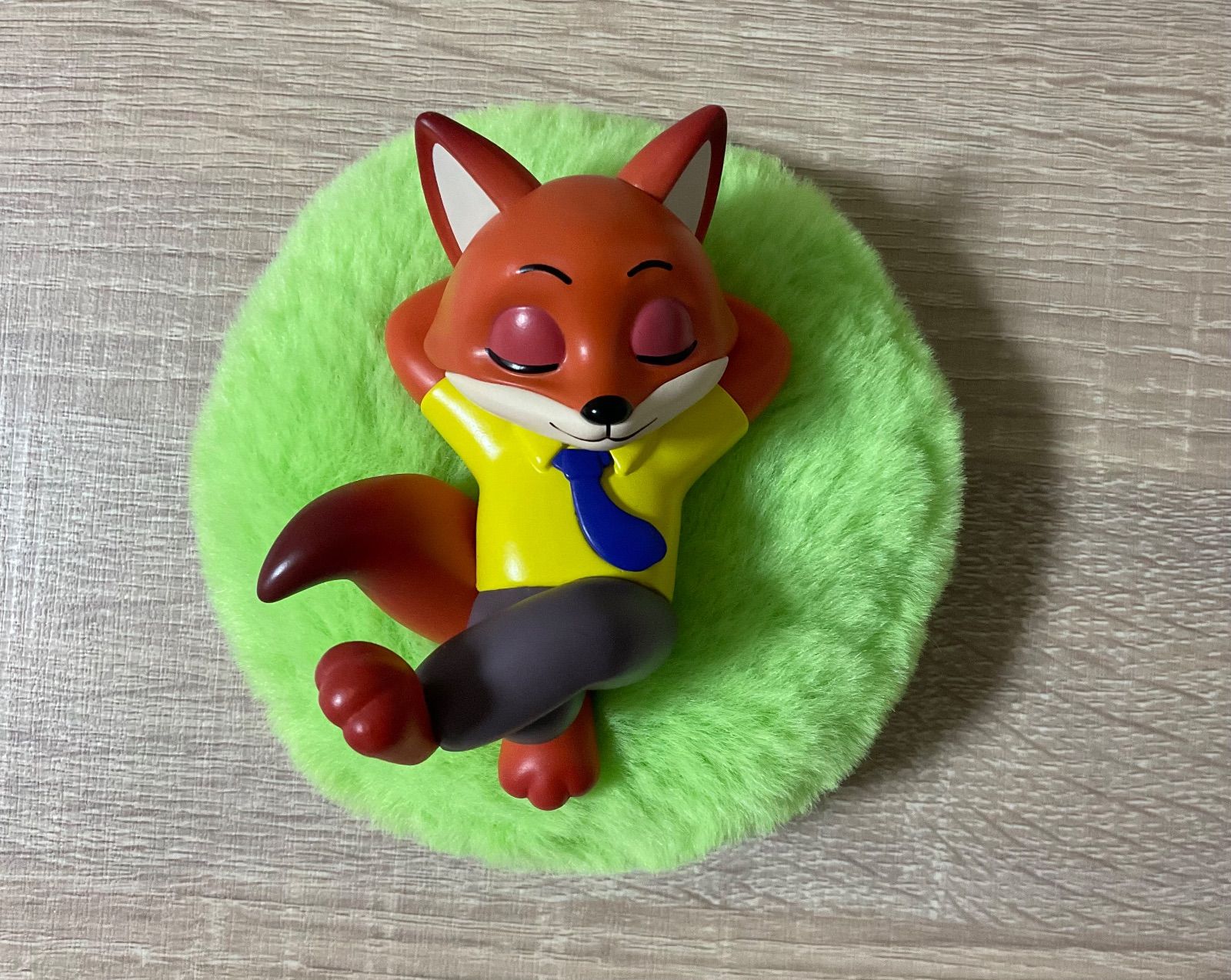 ズートピア ニック マグネットフィギュア 香り付きマット付き 新品