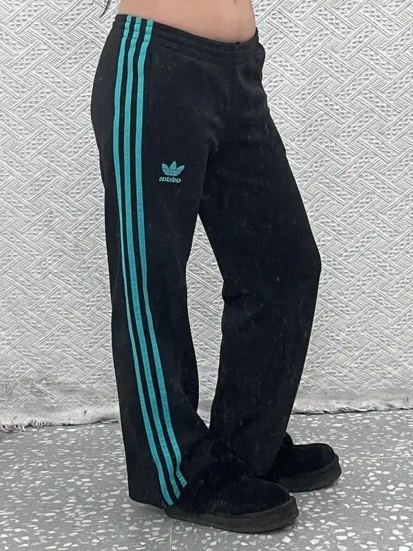 アディダス 00's Y2K ミント 3本線 トラックパンツ 90 C07034 - メルカリ