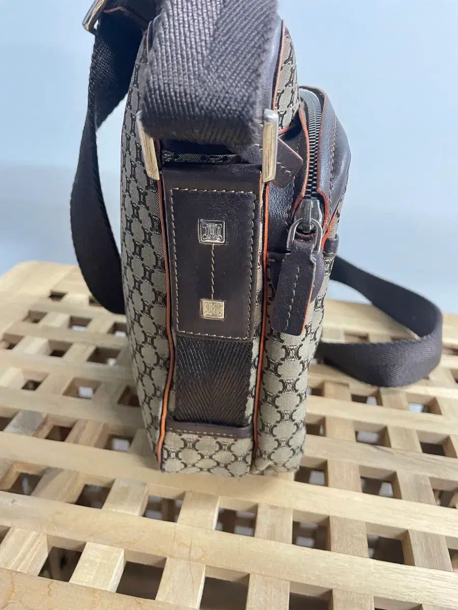 クロスバック ユニセックス