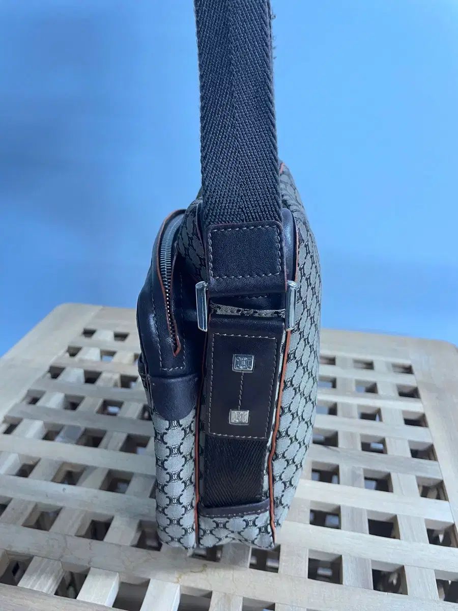 クロスバック ユニセックス