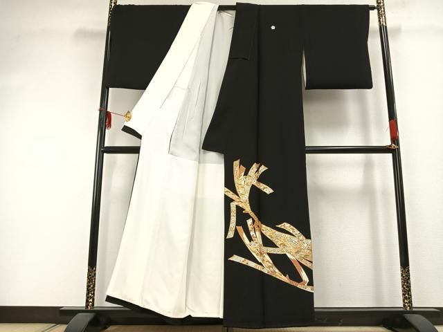 平和屋着物 豪華黒留袖 駒刺繍 熨斗花文 金彩 正絹 fy