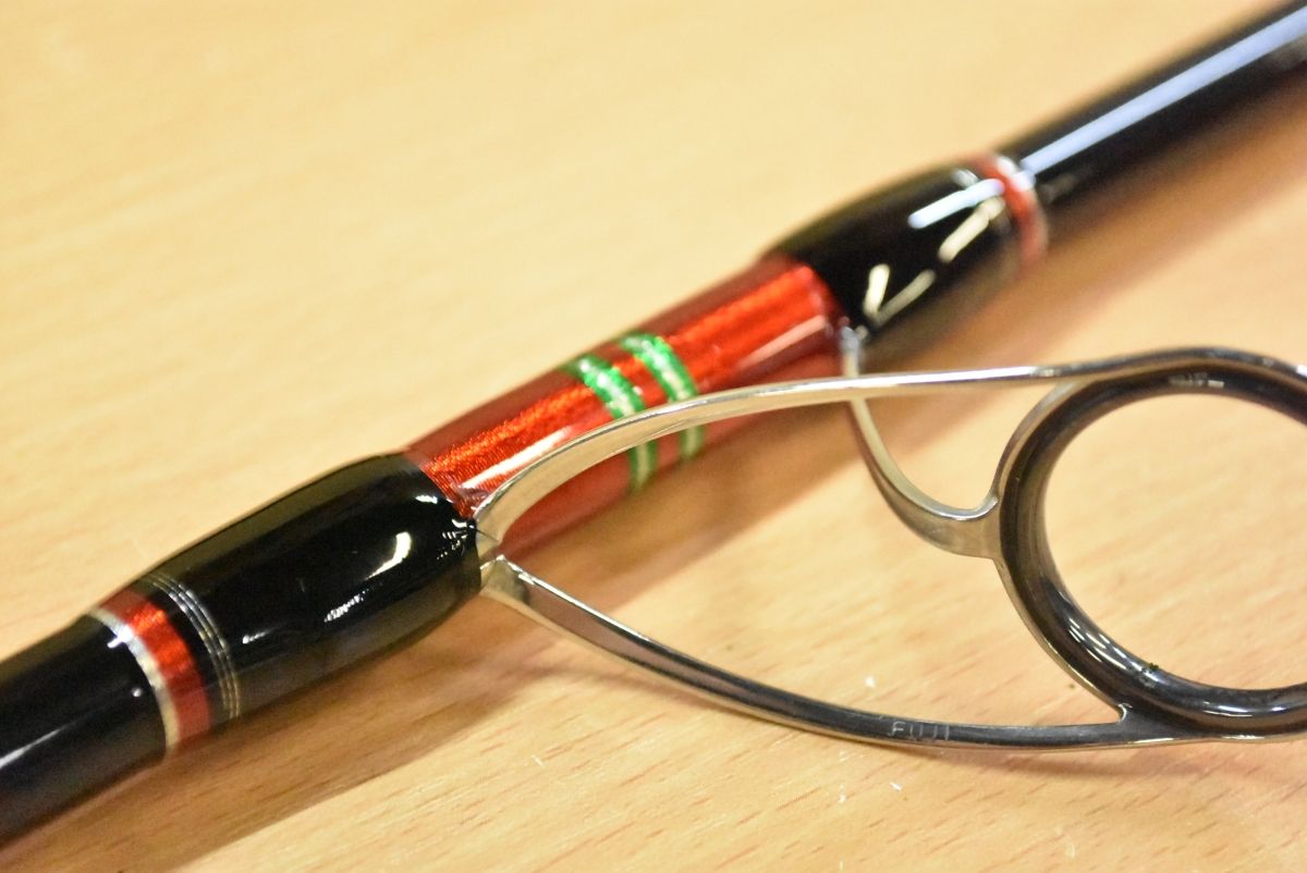 ゼニス ストームライダー アイアンマン103MH スピニングロッド 2ピース