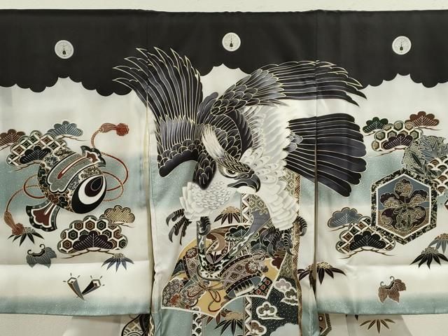 平和屋着物 お宮参り 男の子 祝着 産着 初着 のしめ 鷹 兜 吉祥笠松文 暈し染め 金彩 ze