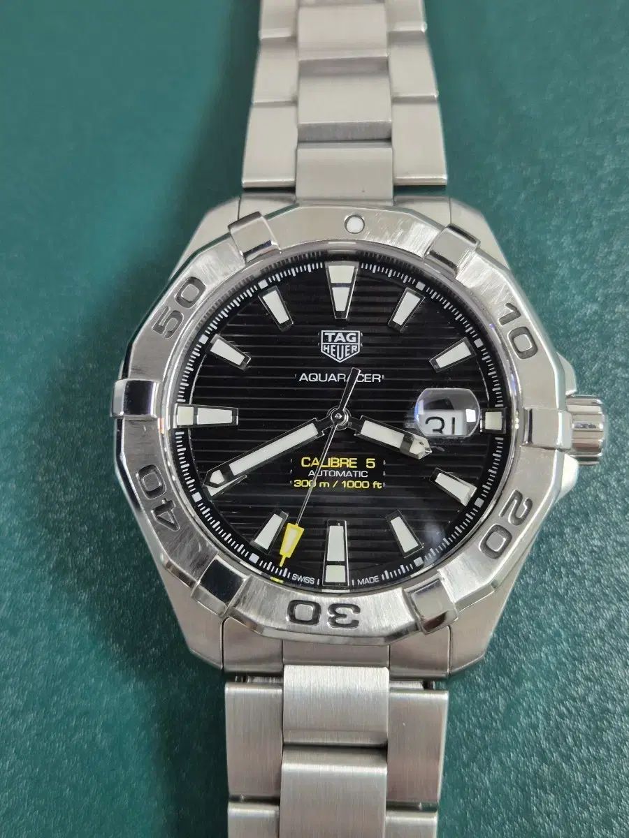 TAG Heuer アクアレーサー キャリバー5 ブラックダイアル