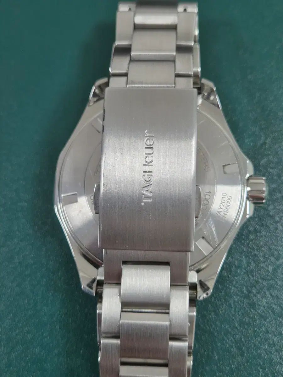  TAG Heuer アクアレーサー キャリバー5 ブラックダイアル フーディー 自動巻き時計 腕時計(アナログ)