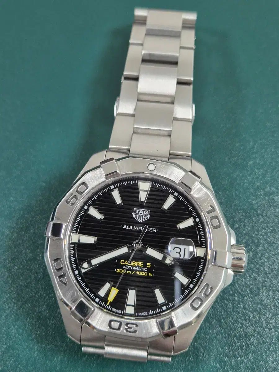 TAG Heuer アクアレーサー キャリバー5 ブラックダイアル